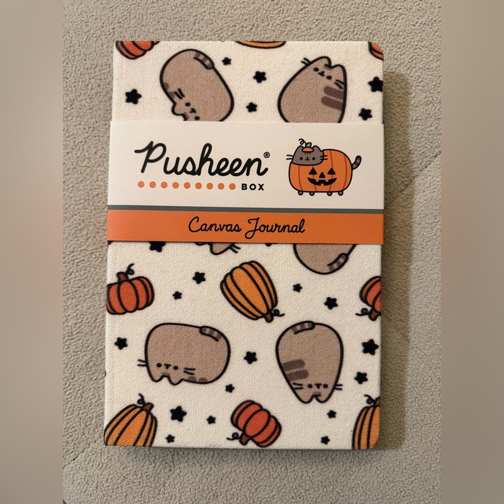 🎃Pusheen Box Exclusive 2025 Fall Canvas Journal